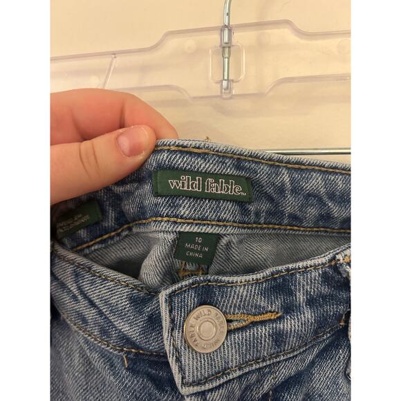 Jeans - Picture 2 of 4